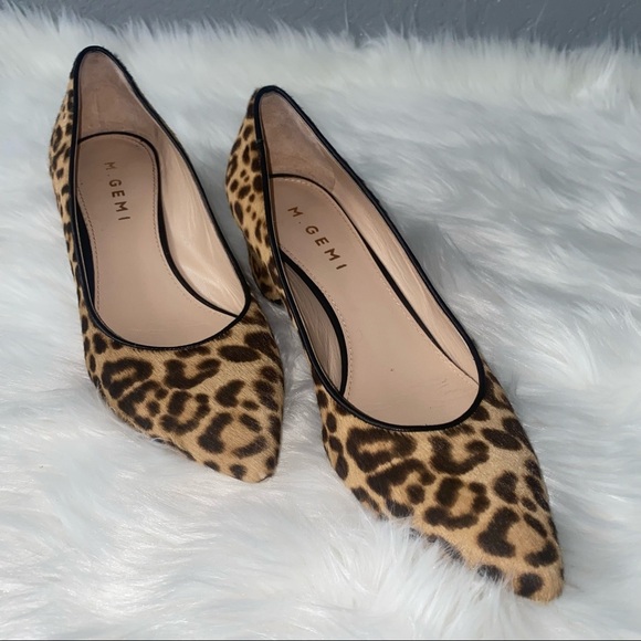 M. Gemi Block Heel Leopard‎ Pumps - Picture 15 of 15